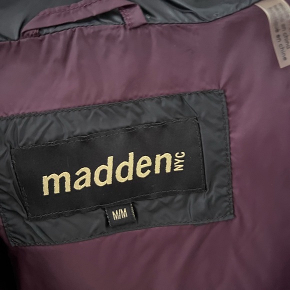 coat - Picture 2 of 3